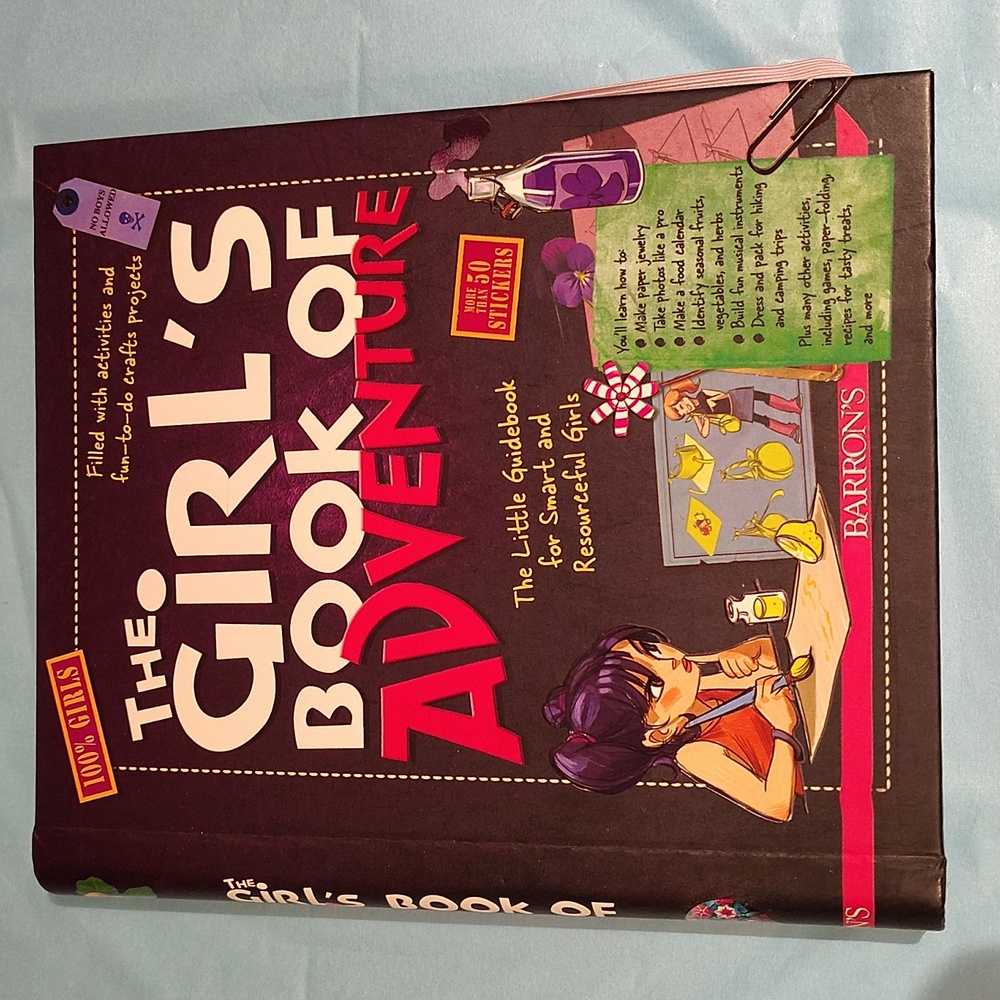 📘 Book <The Girl's Book Of Adventure>